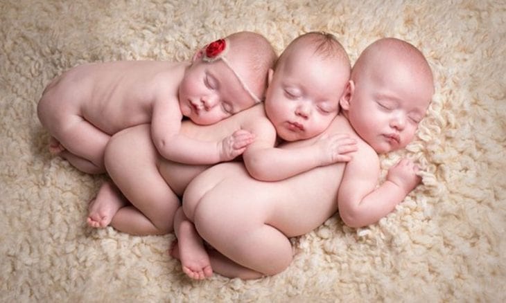 SỬ DỤNG MÁY HÚT SỮA BẰNG TAY HAY MÁY HÚT SỮA BẰNG ĐIỆN?